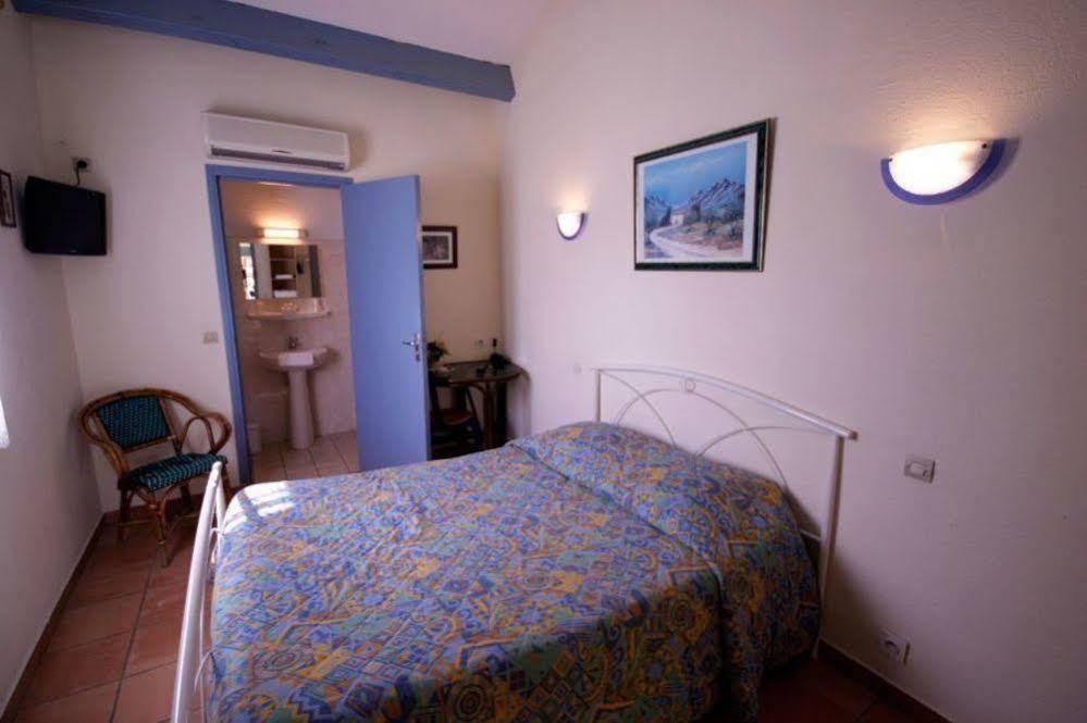 Le Relais Des Lavandins Le Muy Exterior foto